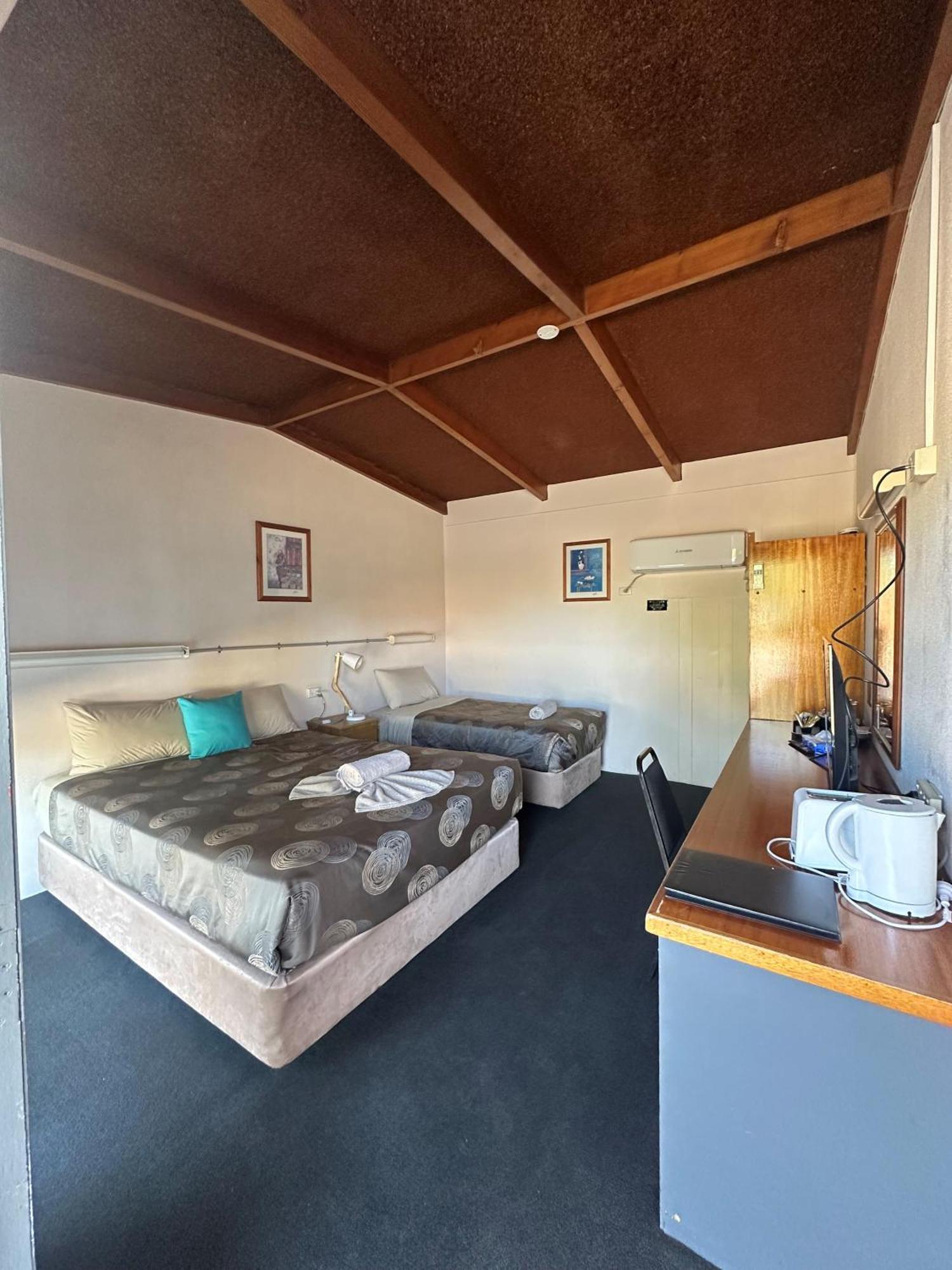 Copper City Motel Cobar Zewnętrze zdjęcie