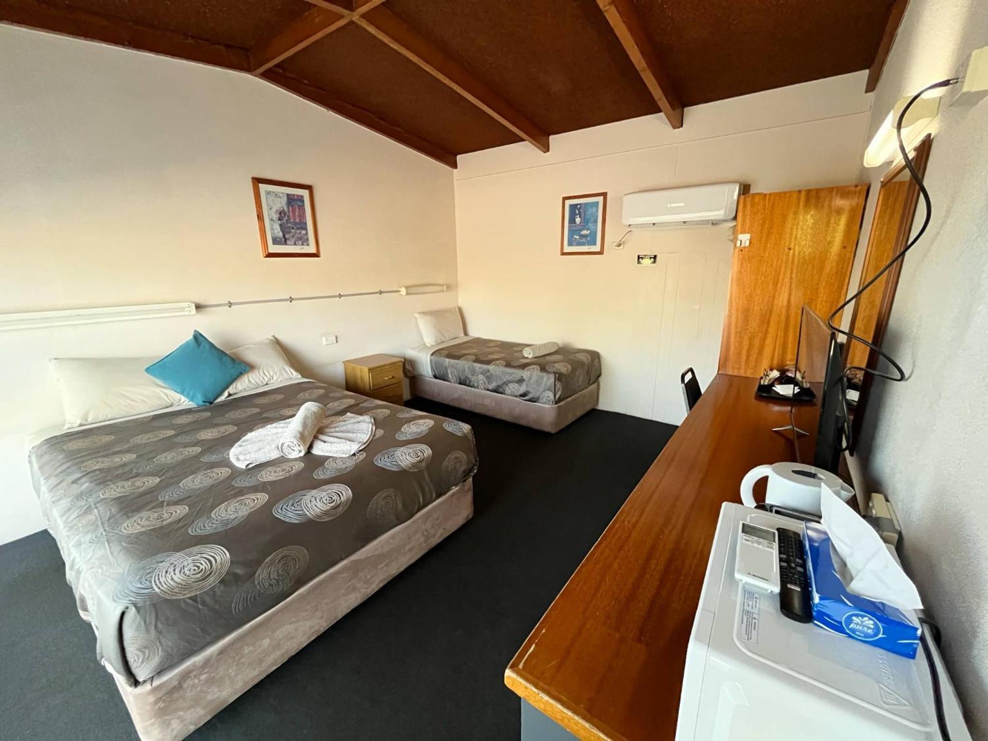 Copper City Motel Cobar Zewnętrze zdjęcie