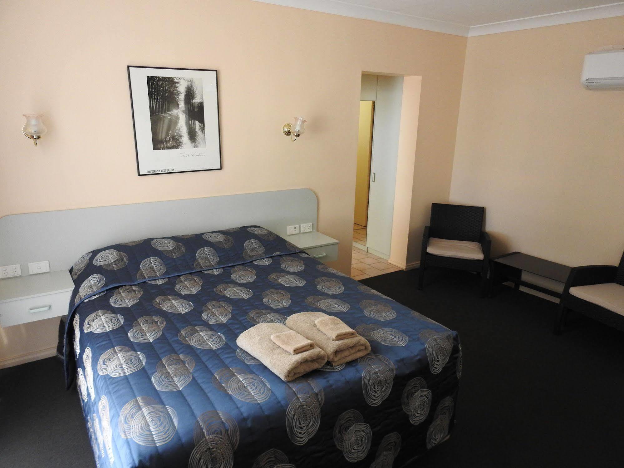 Copper City Motel Cobar Zewnętrze zdjęcie