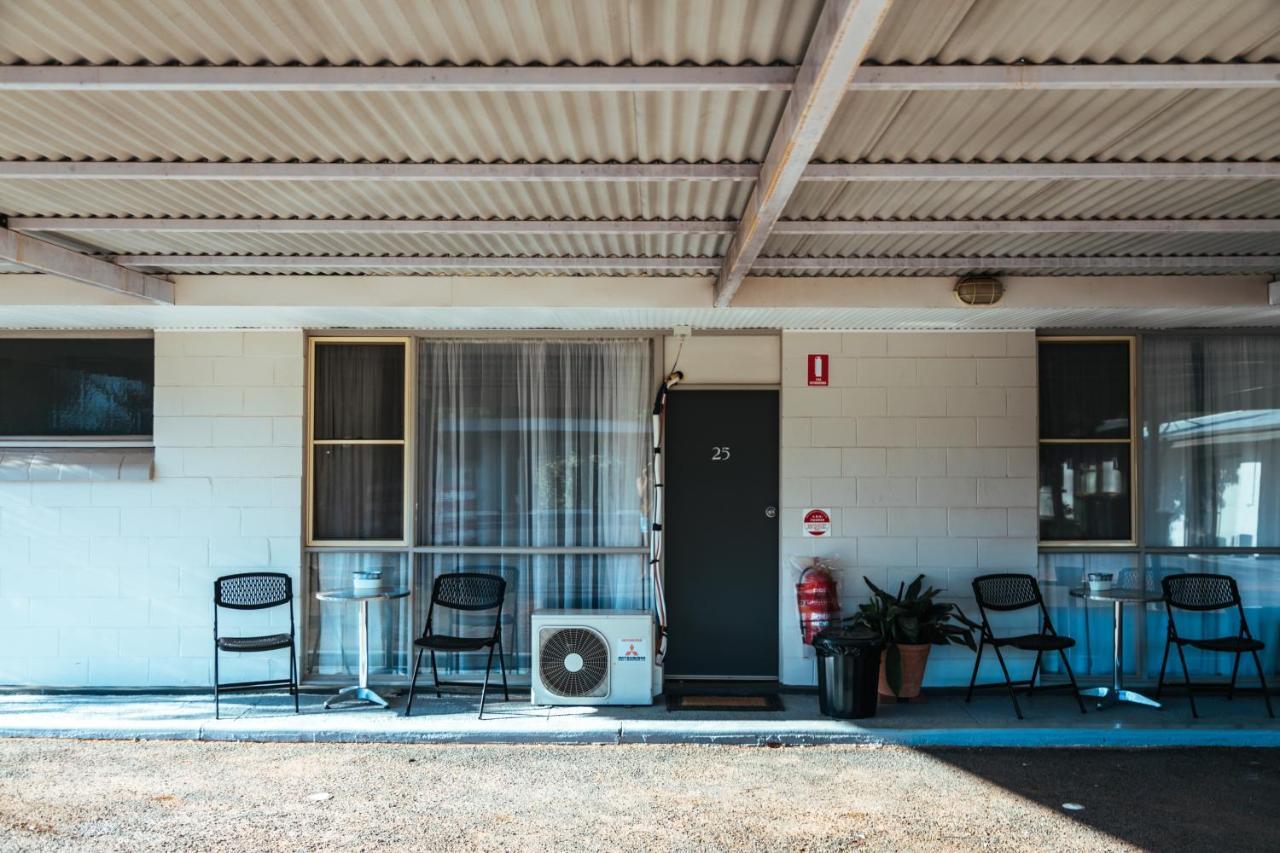 Copper City Motel Cobar Zewnętrze zdjęcie